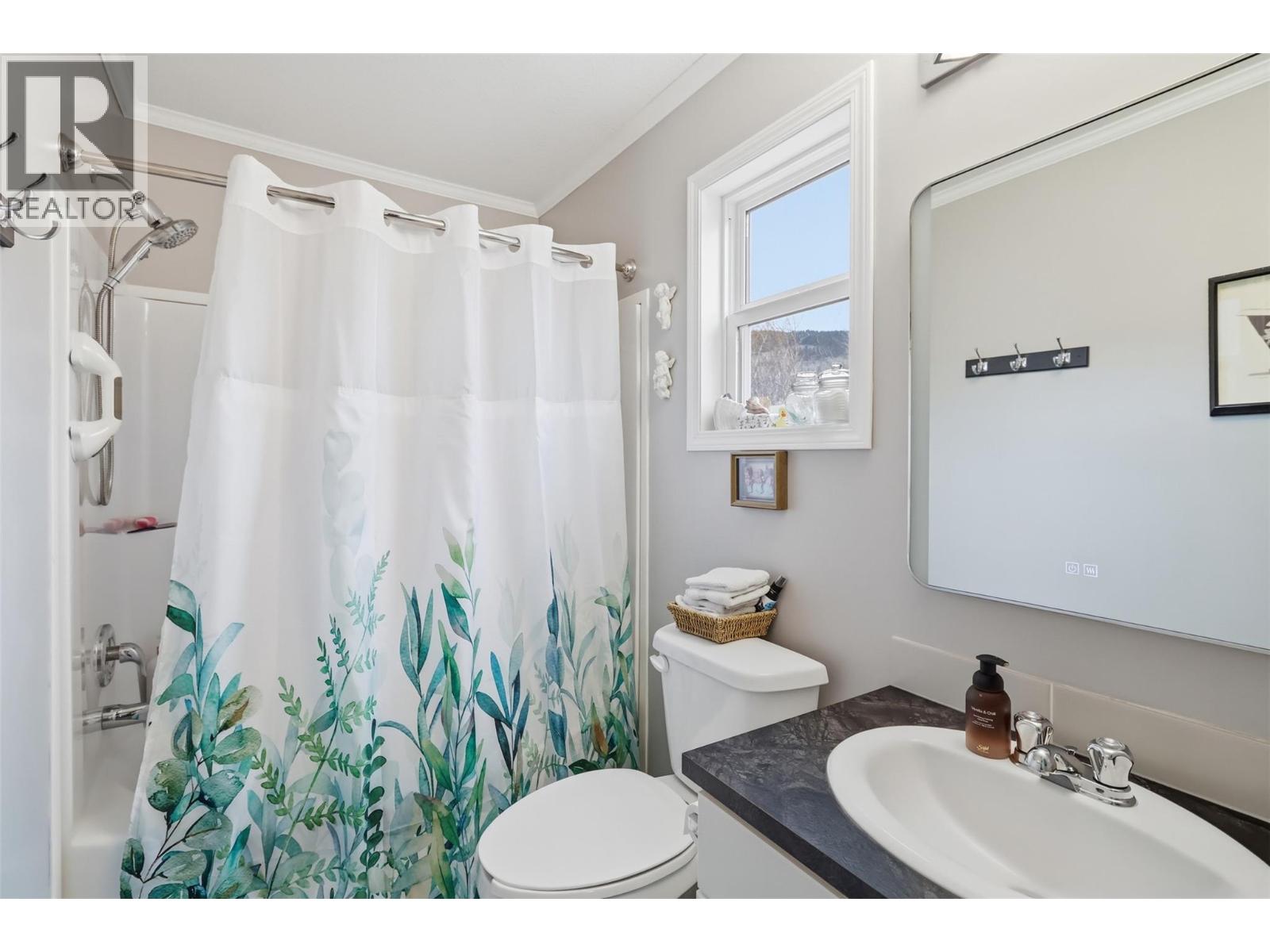 #4 235 AYLMER ROAD - 17