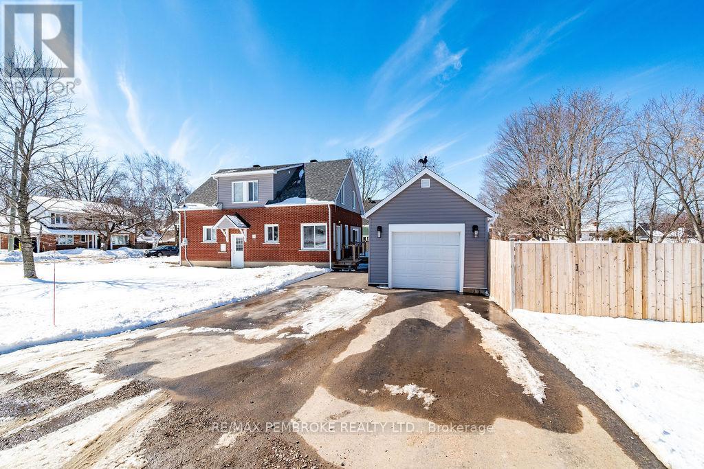 277 DICKSON STREET — photo 42