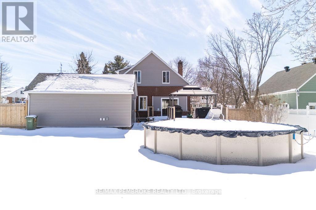 277 DICKSON STREET — photo 43
