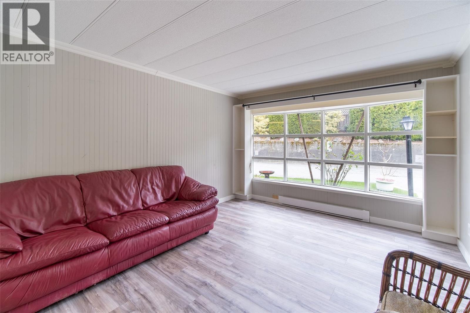 54 2587 Selwyn Road, Langford