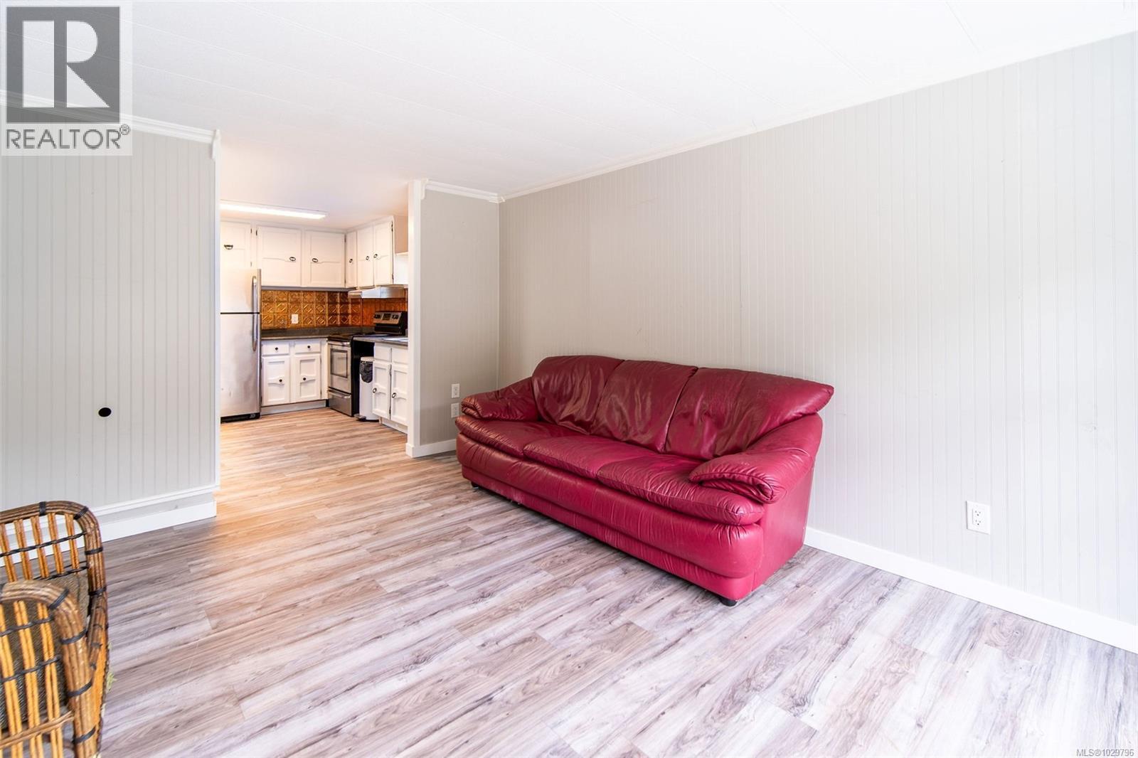 54 2587 Selwyn Road, Langford