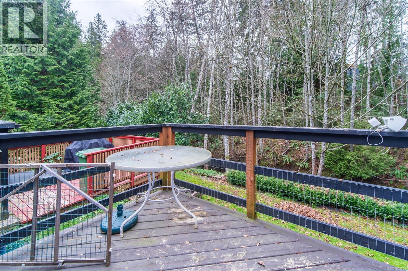 54 2587 Selwyn Road, Langford