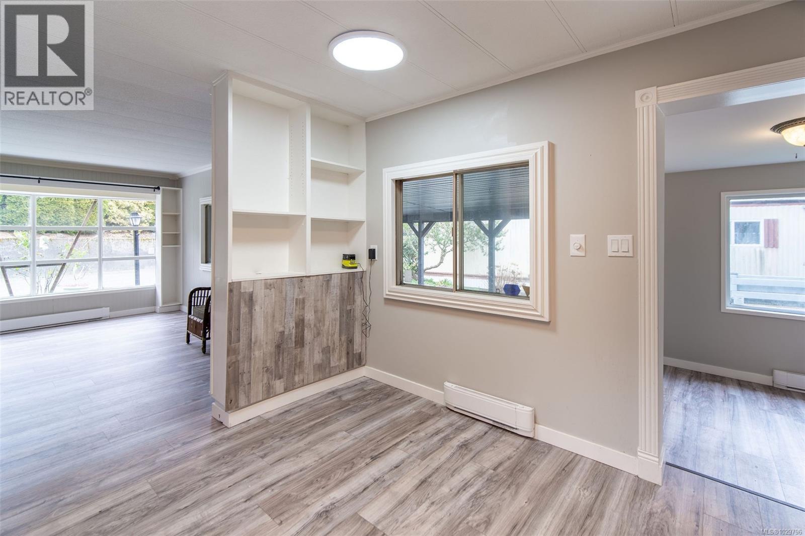 54 2587 Selwyn Road, Langford