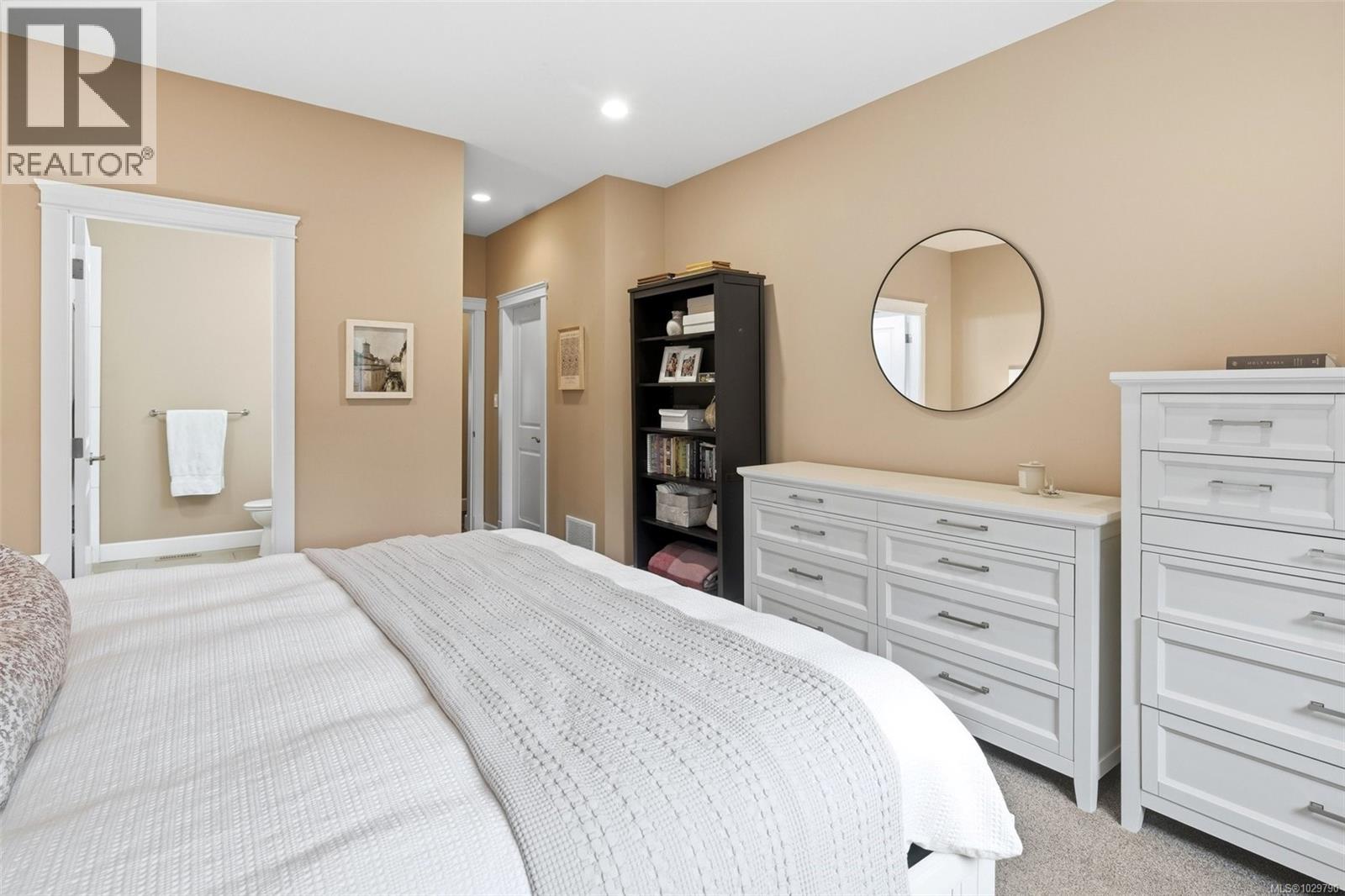 2629 SHAWNIGAN LAKE RD - 34