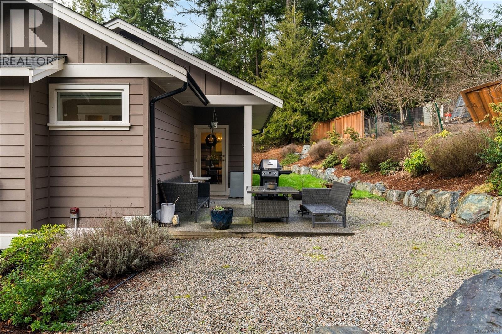 2629 SHAWNIGAN LAKE RD - 43