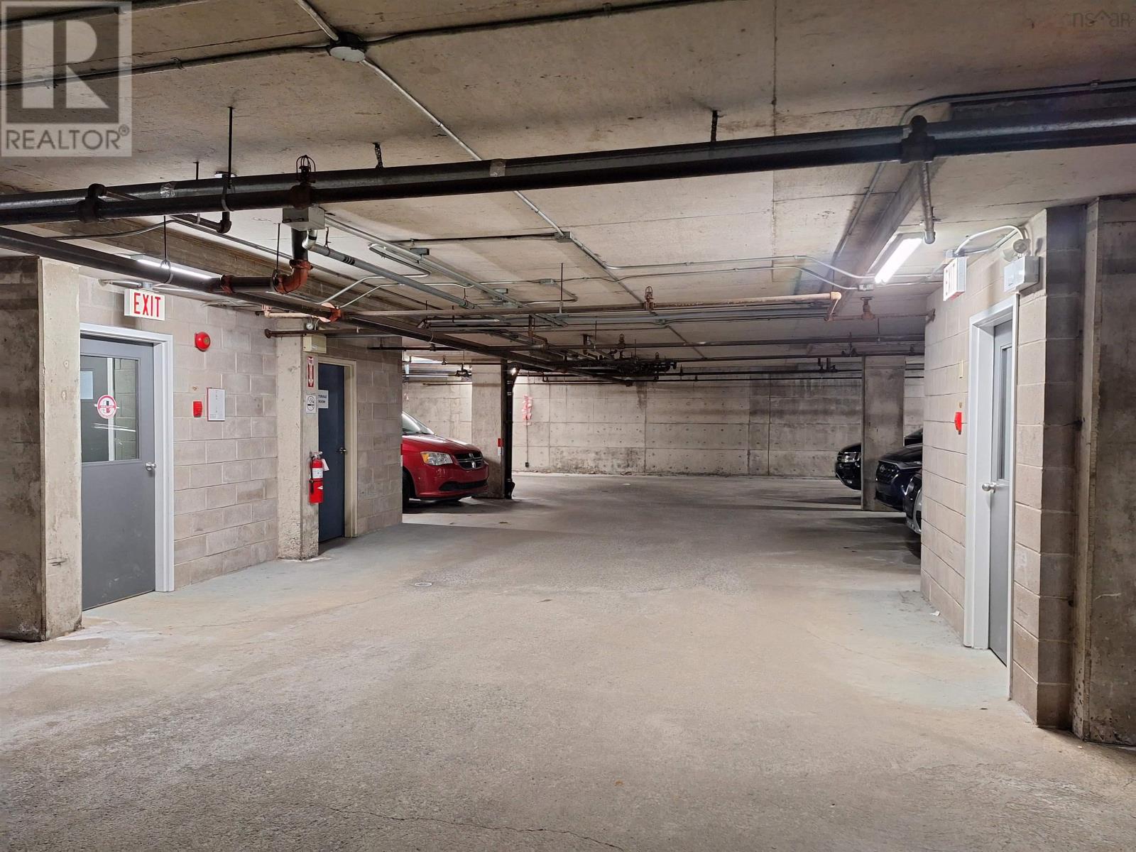 Property 12 of 12 of 301 178 Rutledge Street