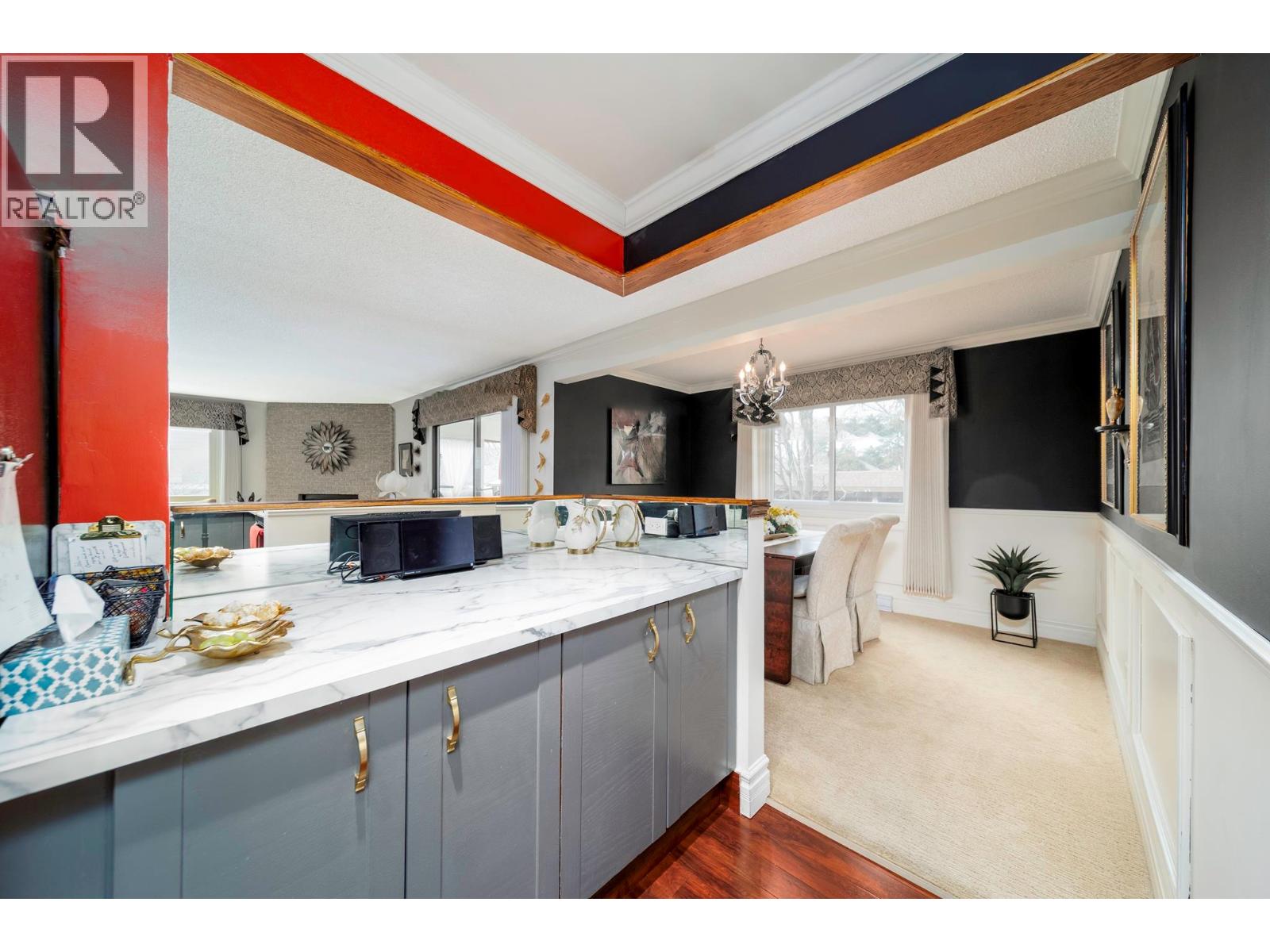 115 1035 Bernard Avenue, Kelowna