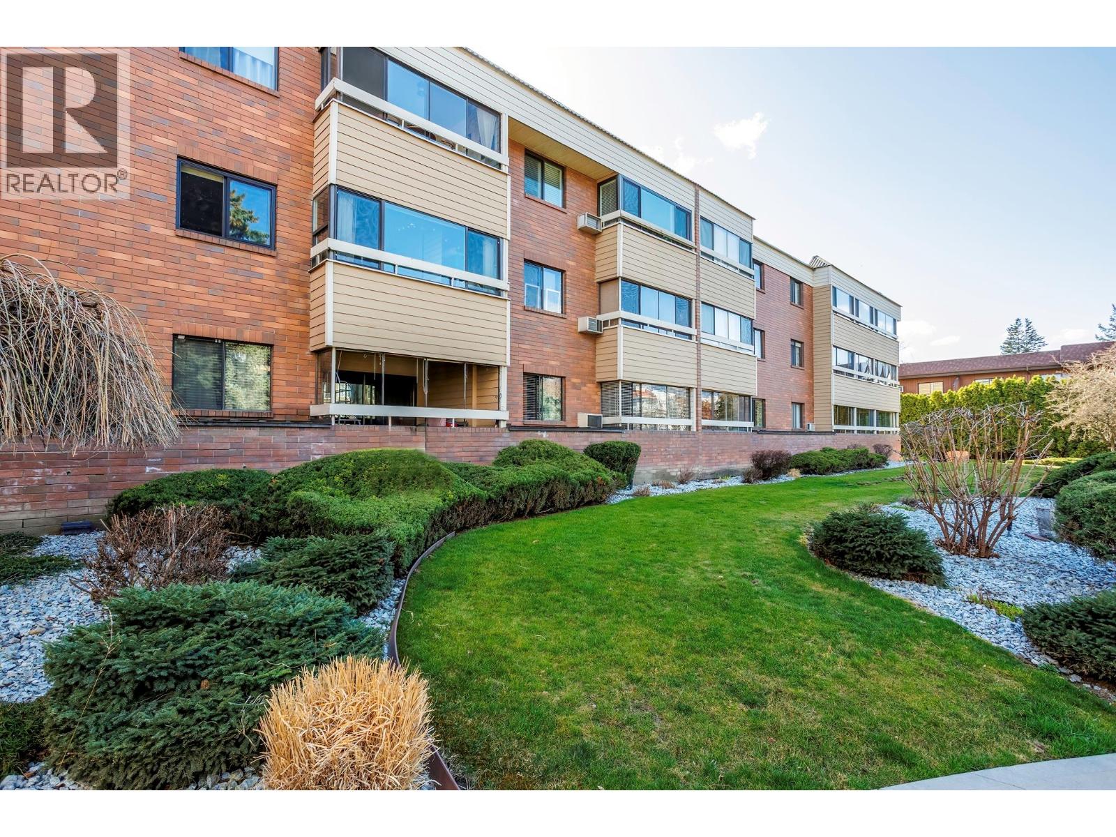 115 1035 Bernard Avenue, Kelowna