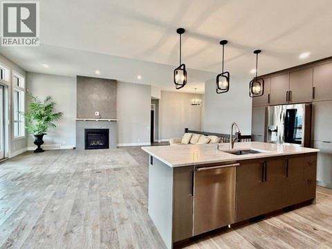 759 Carnoustie Drive, Kelowna