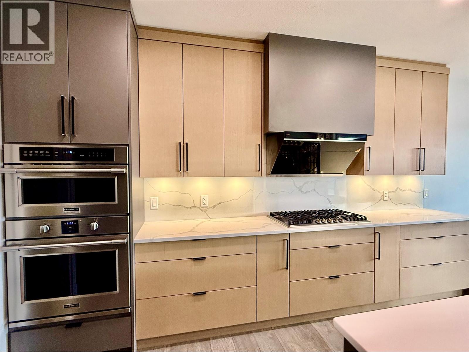 759 Carnoustie Drive, Kelowna