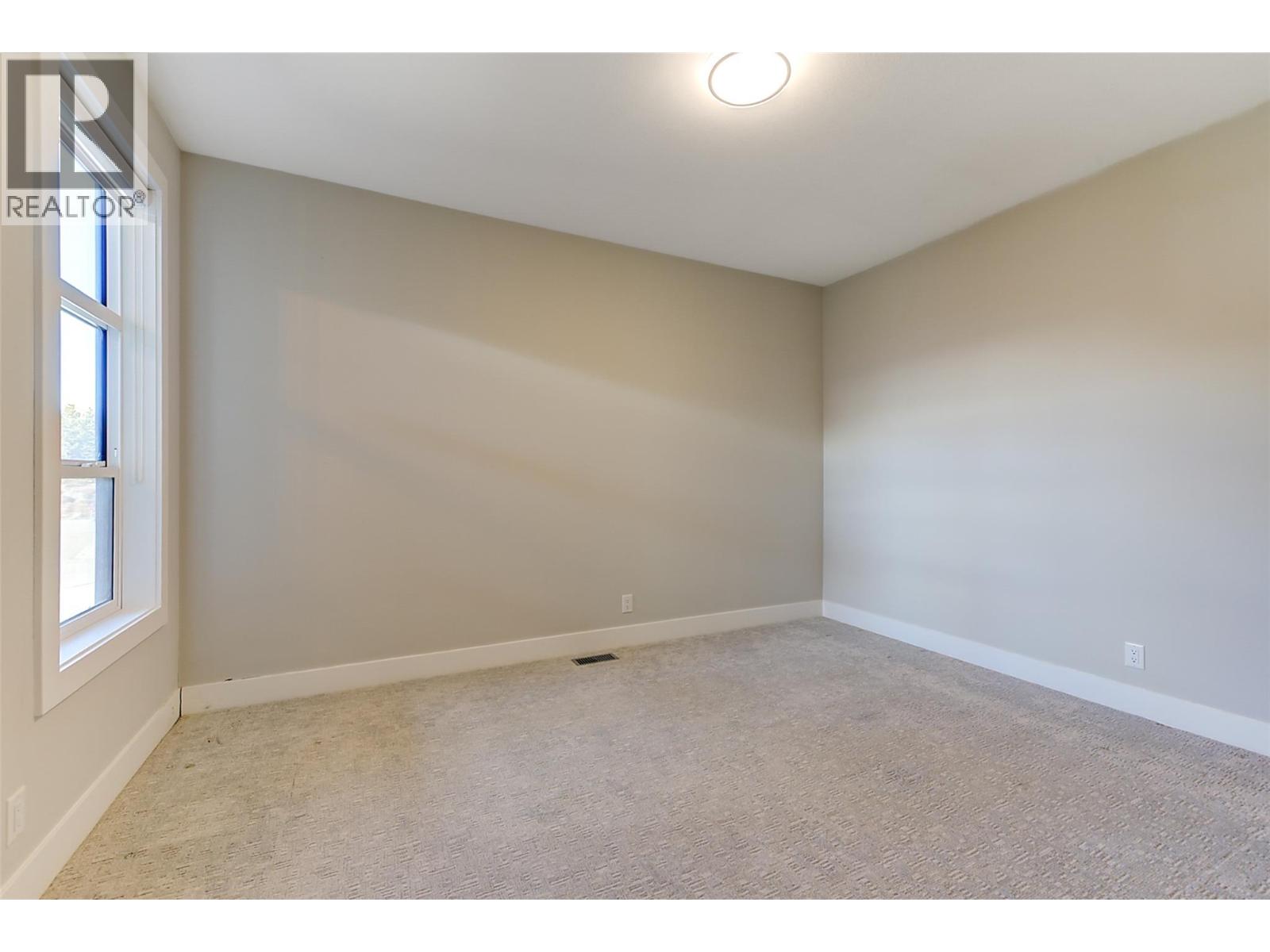 759 Carnoustie Drive, Kelowna