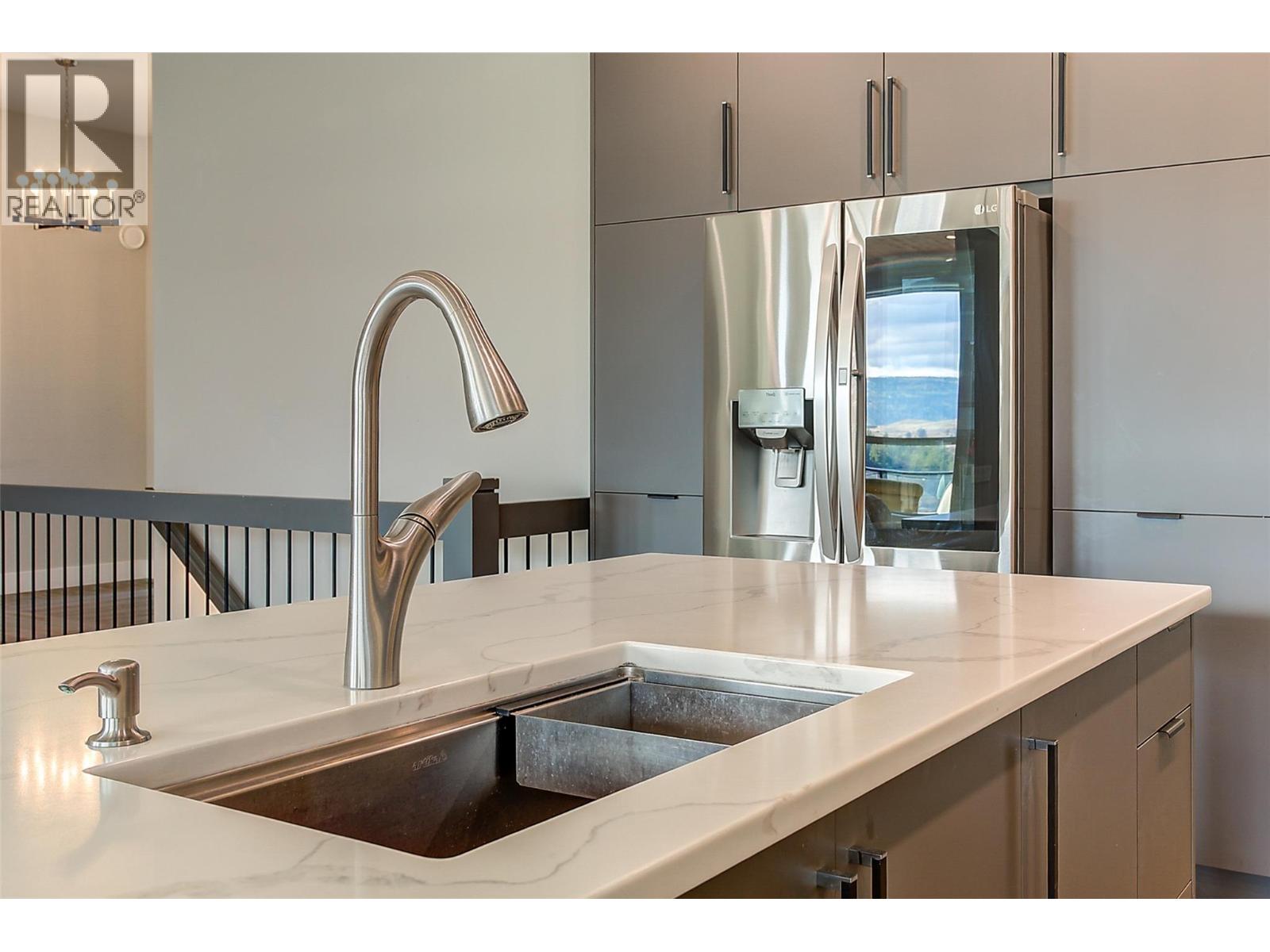 759 Carnoustie Drive, Kelowna