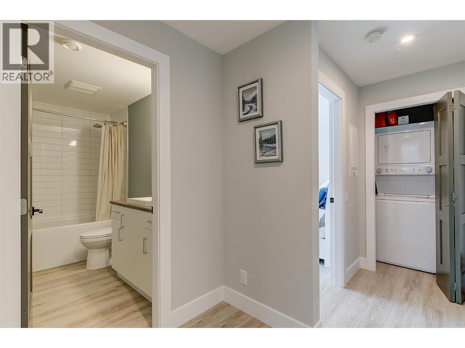 759 Carnoustie Drive, Kelowna