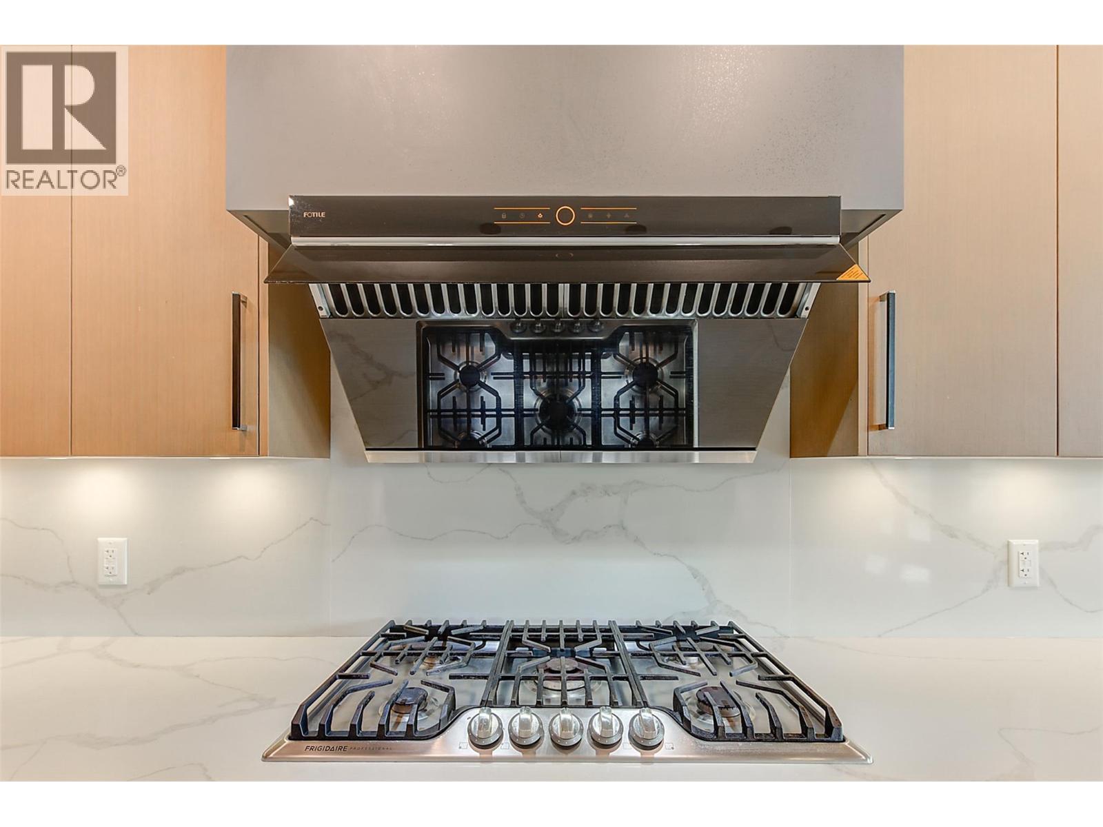 759 Carnoustie Drive, Kelowna