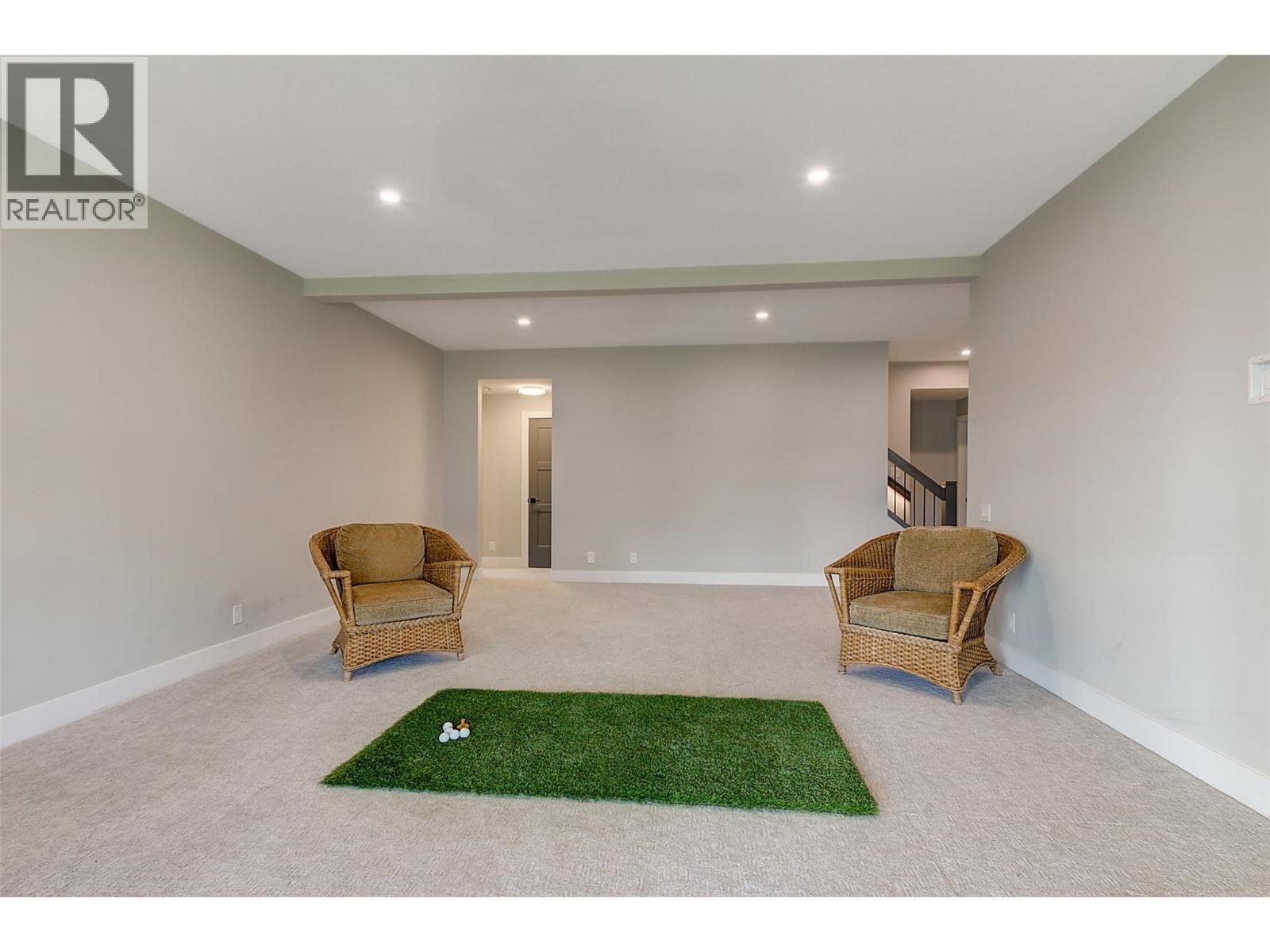 759 Carnoustie Drive, Kelowna