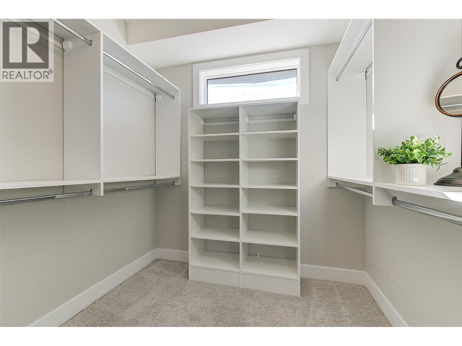 759 Carnoustie Drive, Kelowna