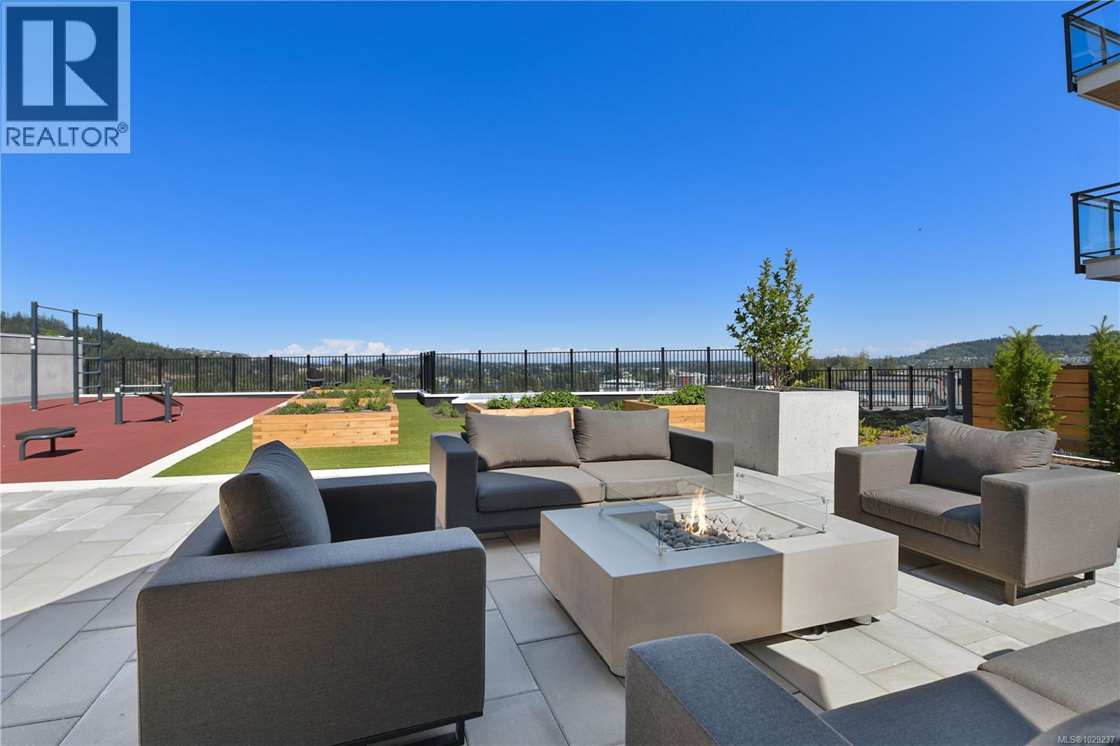 204 1114 Samar Crescent, Langford