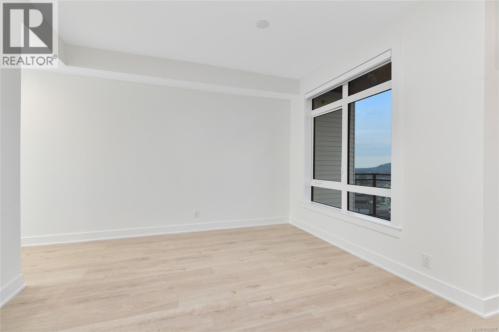 204 1114 Samar Crescent, Langford