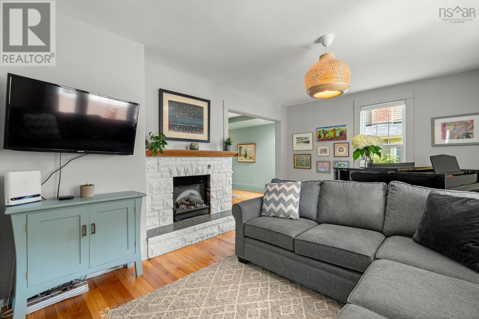 Property 3 of 40 of 22 Caldwell Avenue