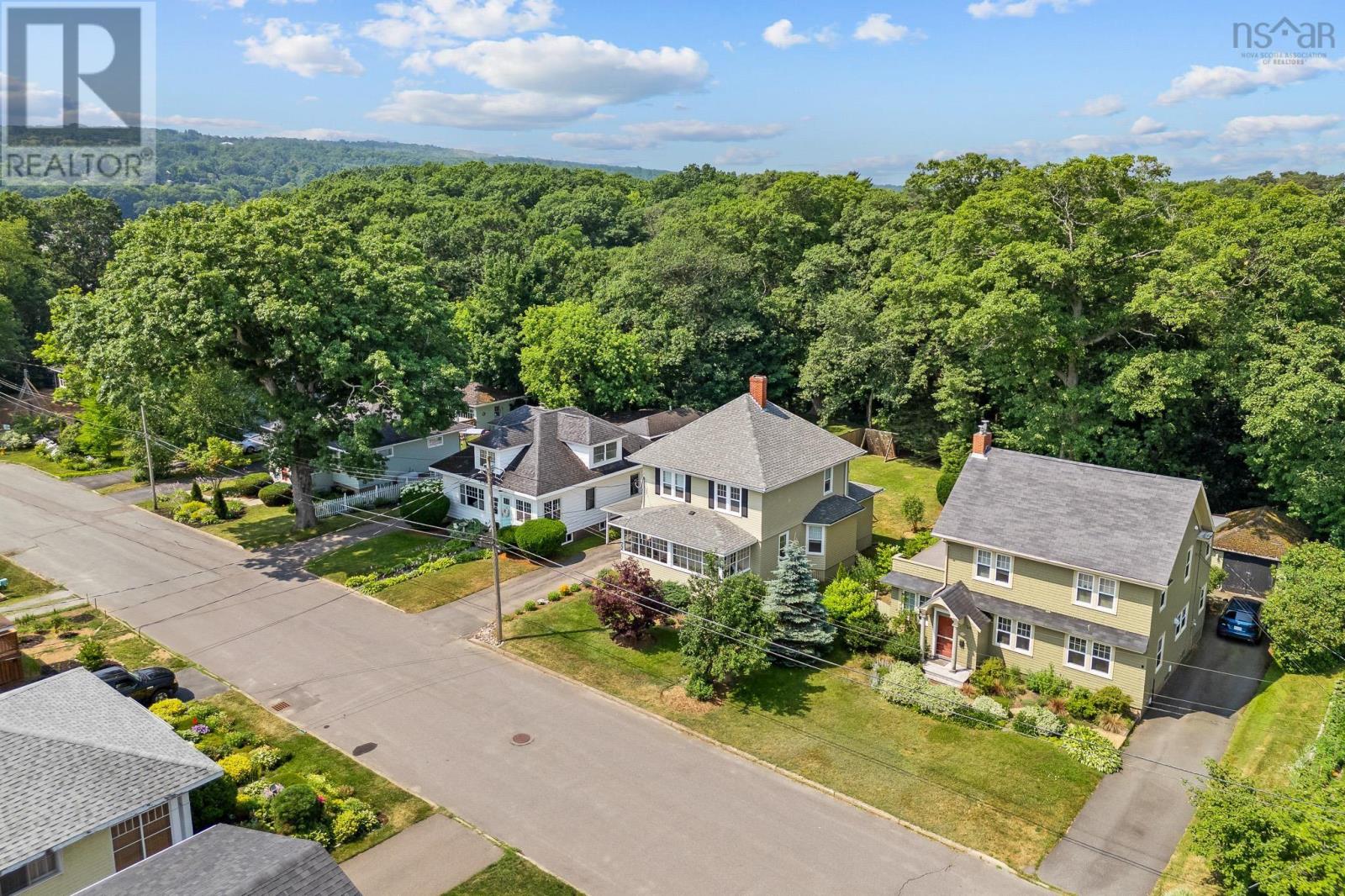 Property 22 of 40 of 22 Caldwell Avenue