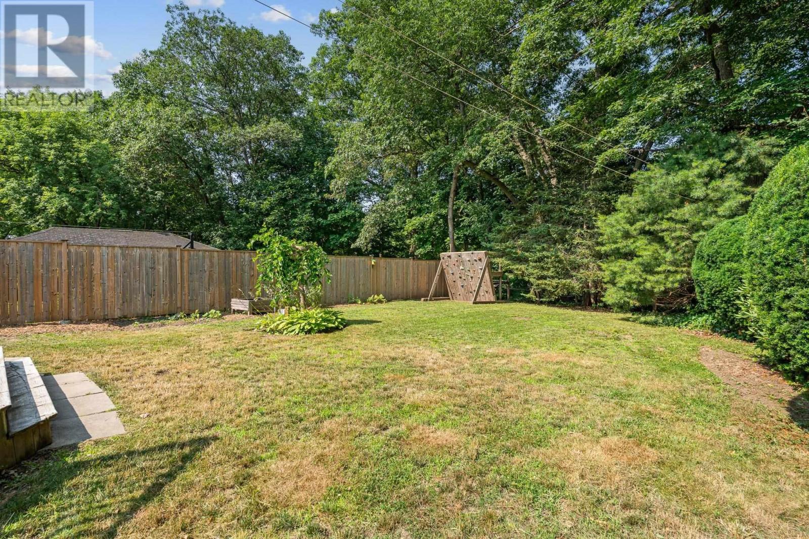 Property 21 of 40 of 22 Caldwell Avenue