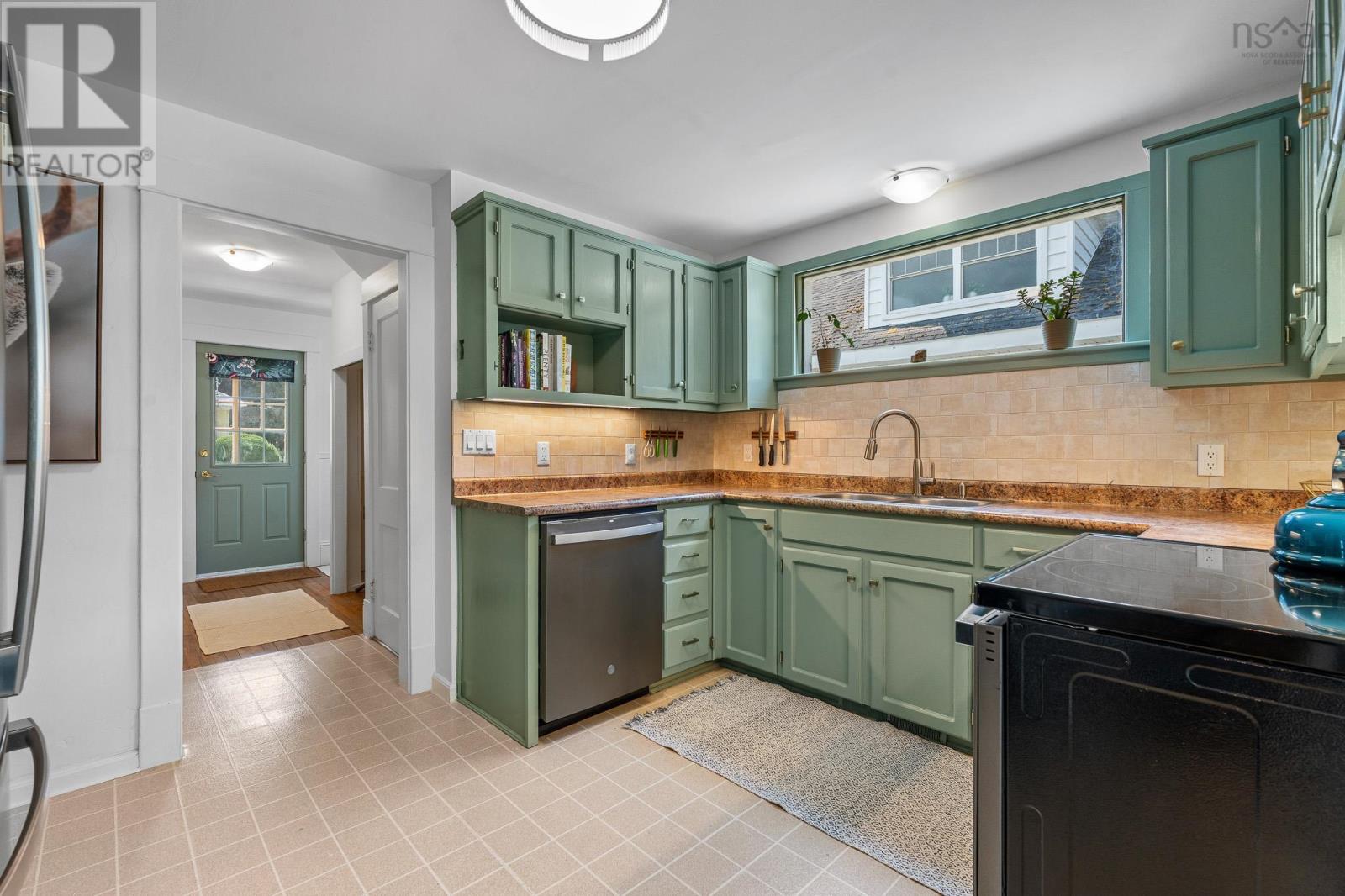 Property 35 of 40 of 22 Caldwell Avenue