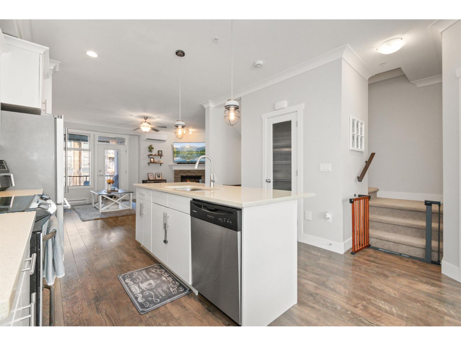 33 5469 CHINOOK Street - photo 2