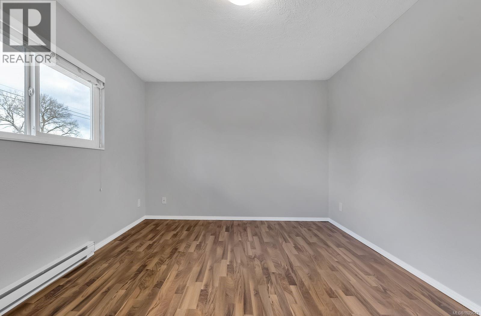 #209 2524 LEWIS ST - 16