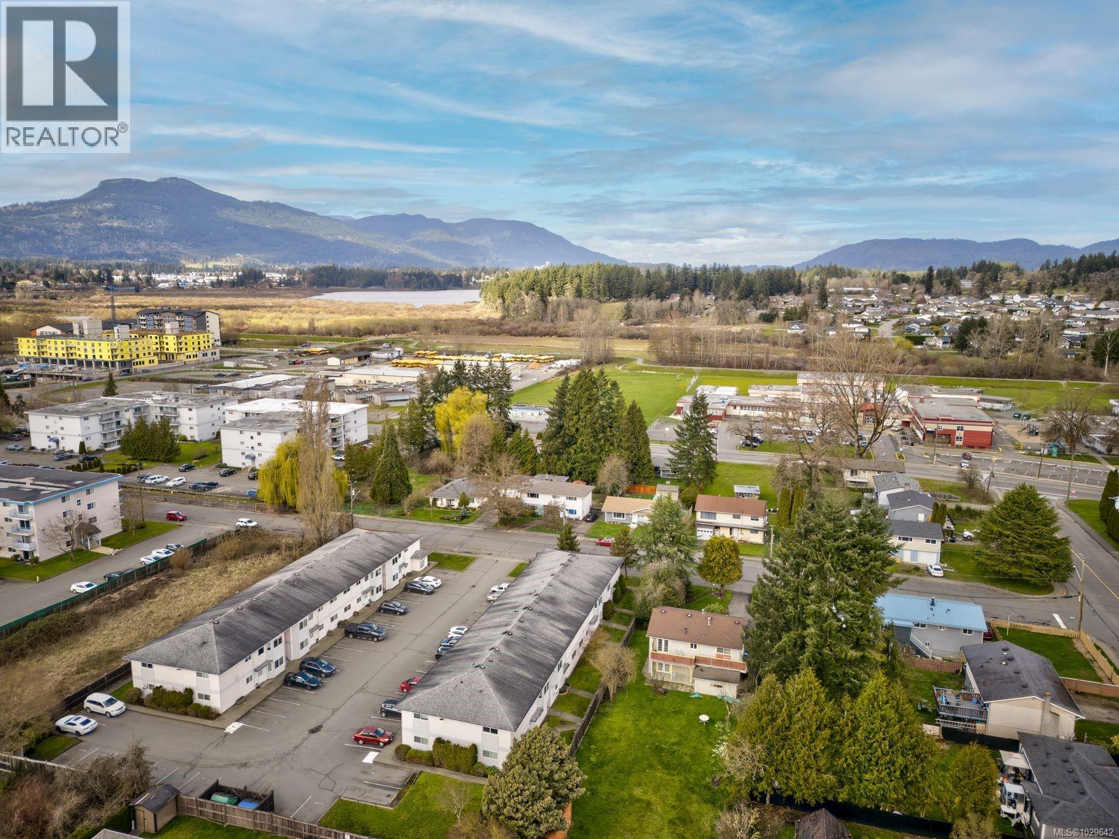 #209 2524 LEWIS ST - Image 3