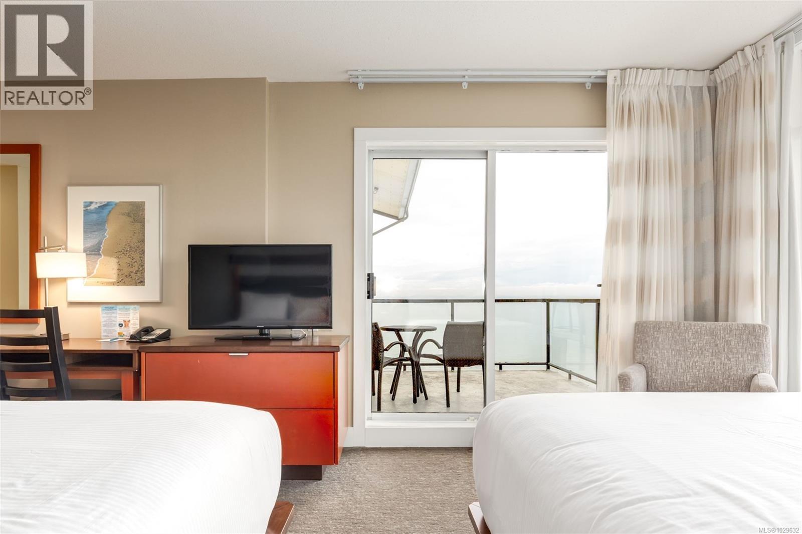 #908 181 BEACHSIDE DR - 37