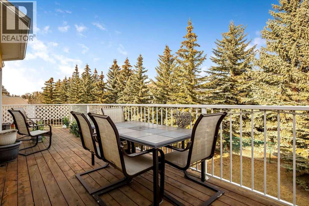 30 Prominence View SW, Calgary, Alberta