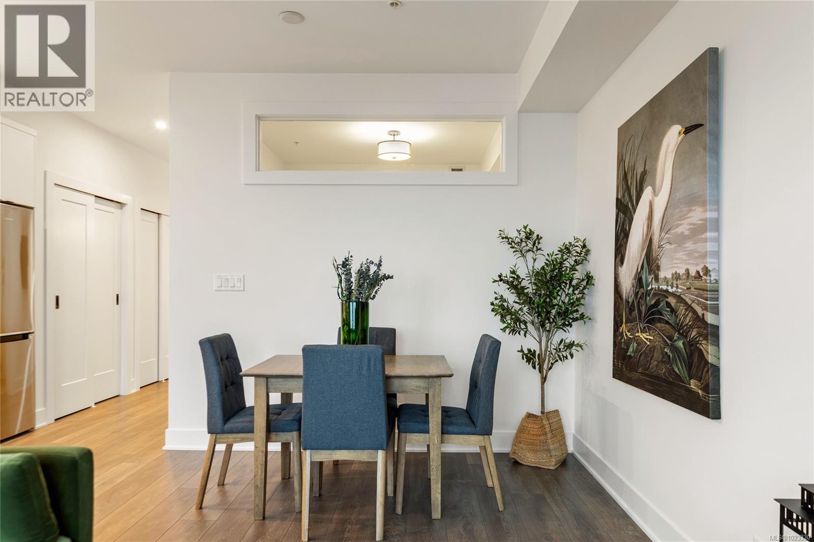 403 1114 Samar Crescent, Langford