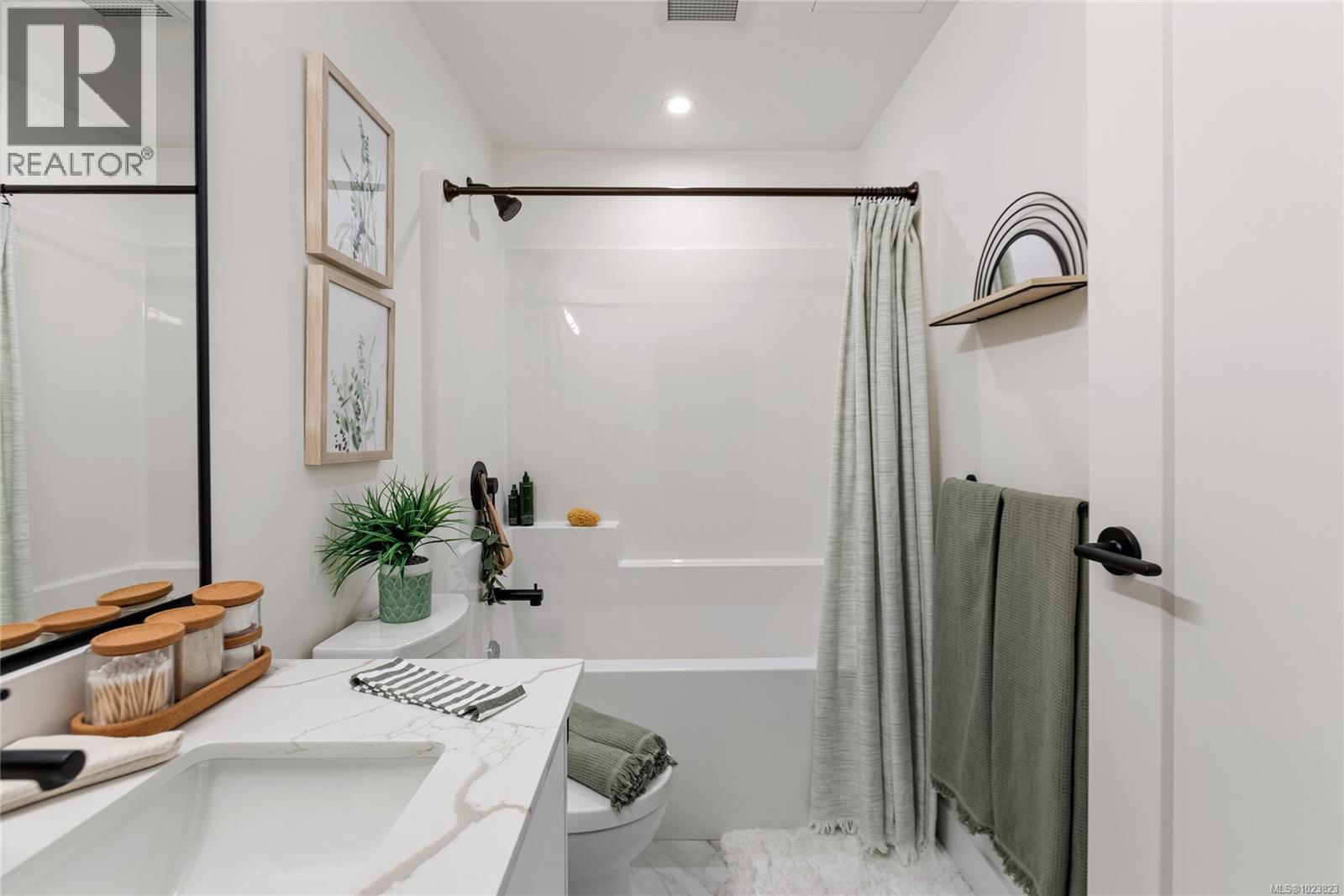 205 1114 Samar Crescent, Langford