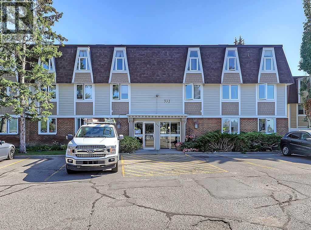 Single Family House for Sale in   Cedar Crescent SW Spruce Cliff Calgary 