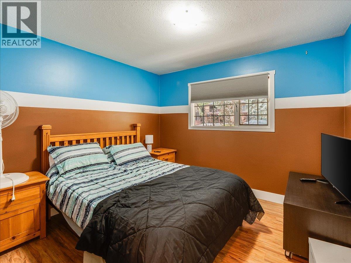 2421 12th Avenue, Castlegar