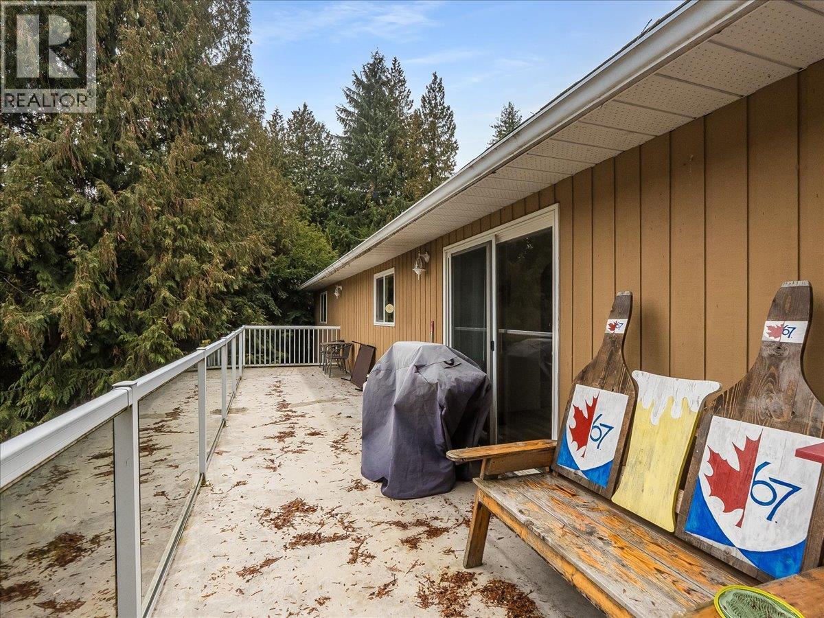 2421 12th Avenue, Castlegar