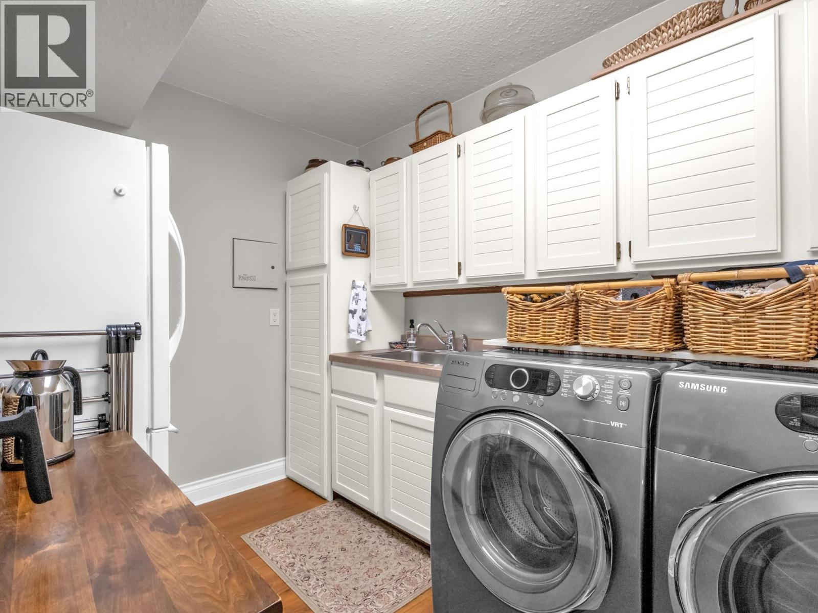 1776 Keloka Drive, West Kelowna