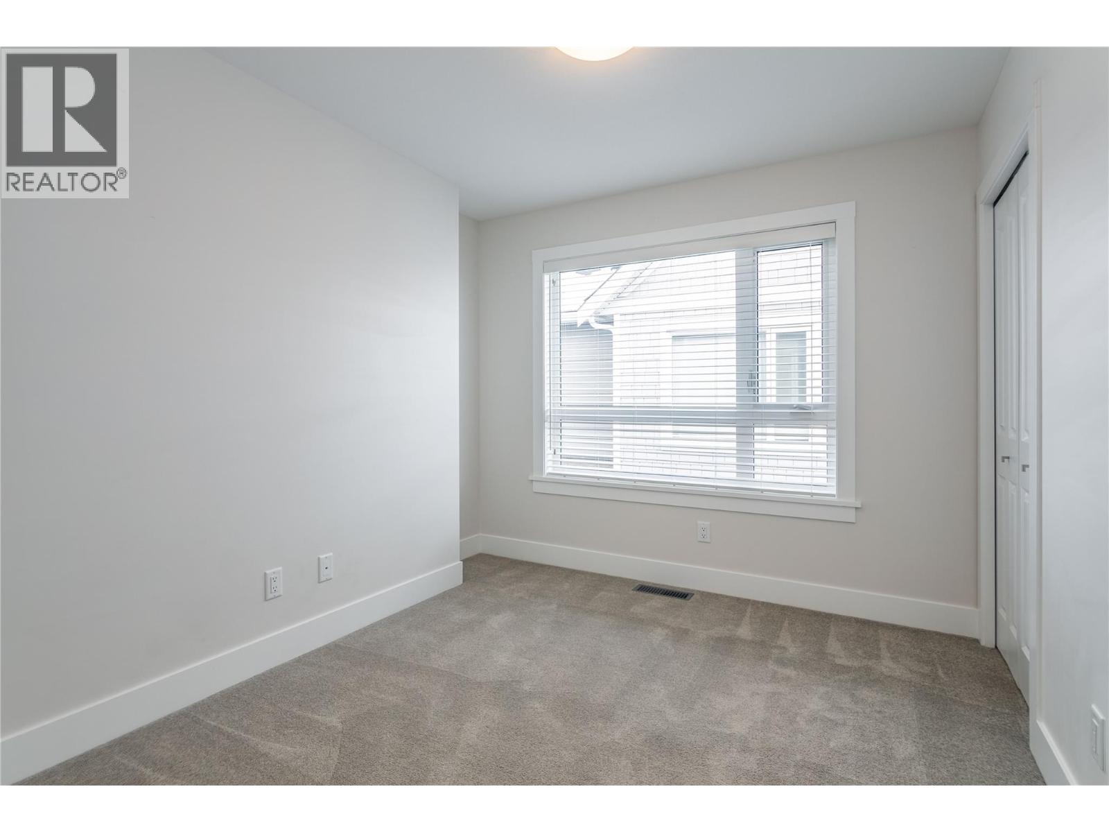 13098 Shoreline Way Unit# 68, Lake Country