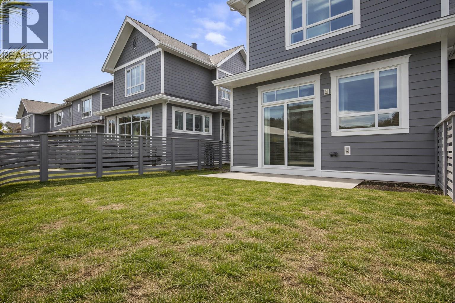 13098 Shoreline Way Unit# 68, Lake Country