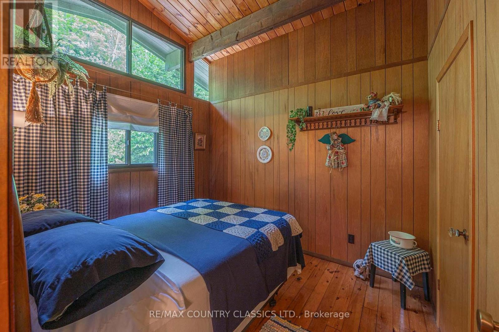 217 MOFFAT ROAD - 33