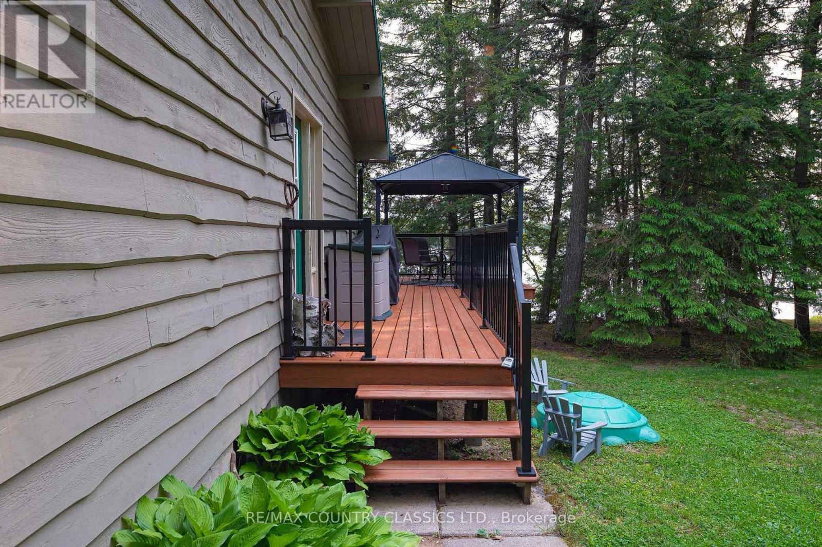 217 MOFFAT ROAD - 4
