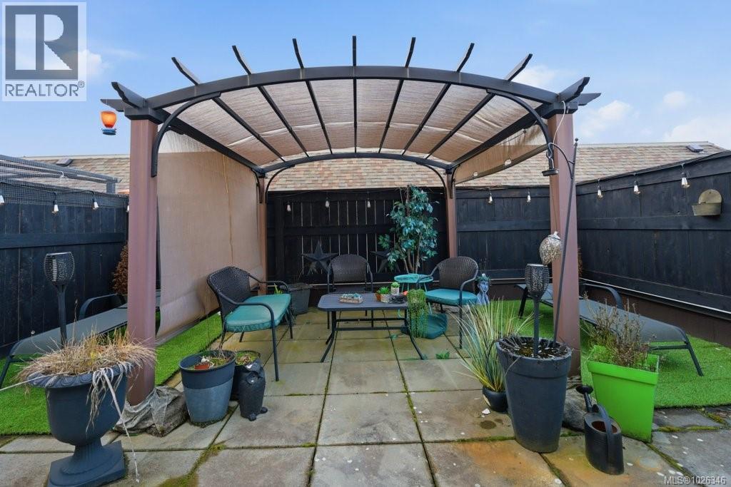 #407 866 GOLDSTREAM AVE - 24