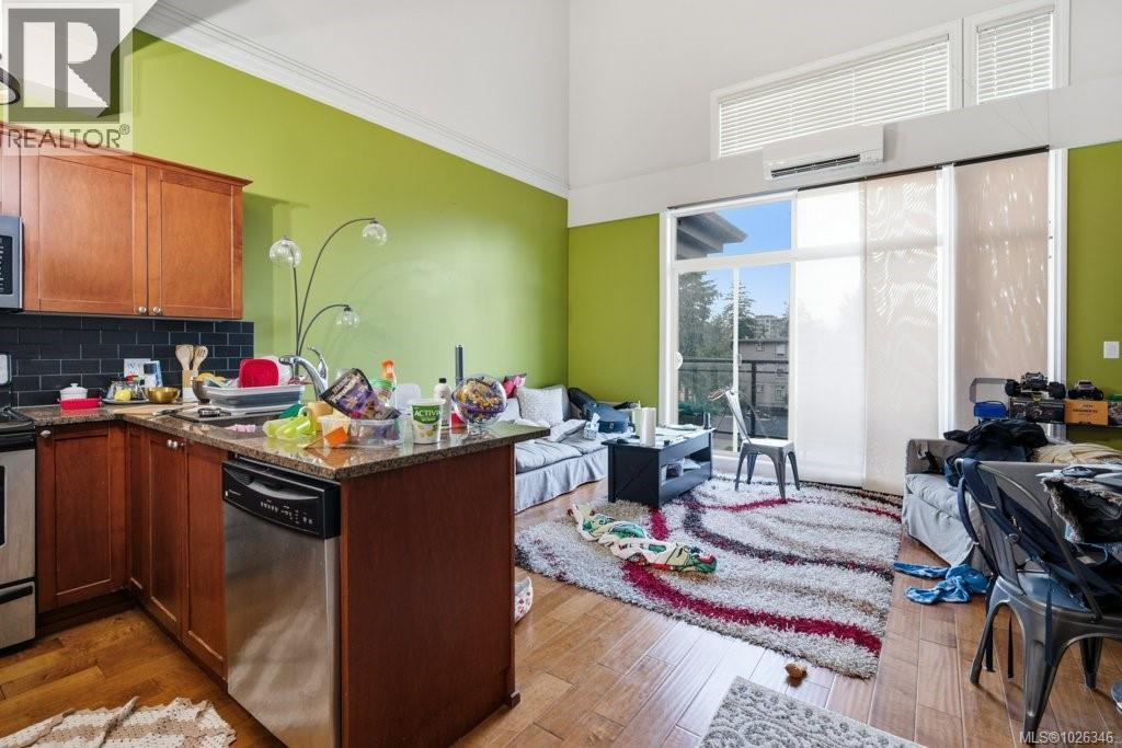 #407 866 GOLDSTREAM AVE - Image 3