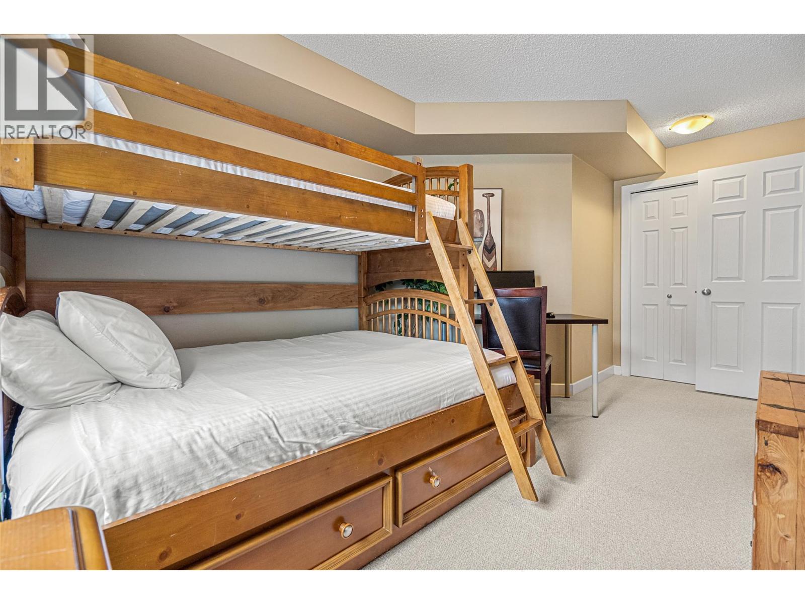 205 THIRD Avenue Unit# 1102, Invermere