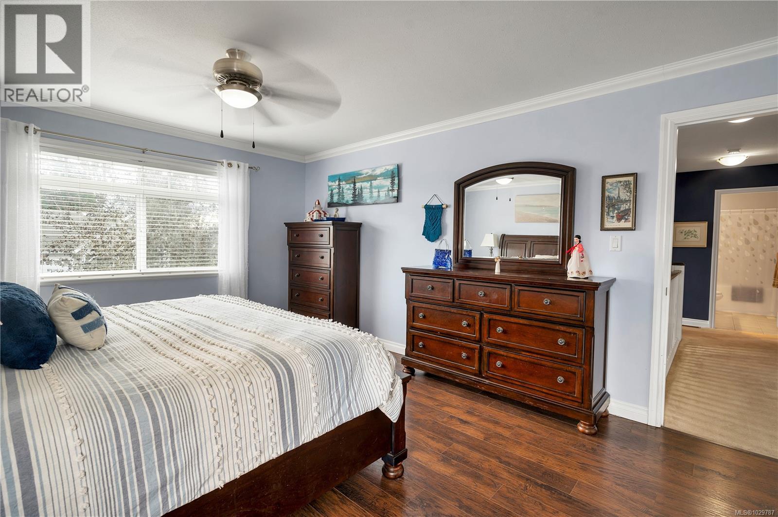 2404 Idiens Way - 47