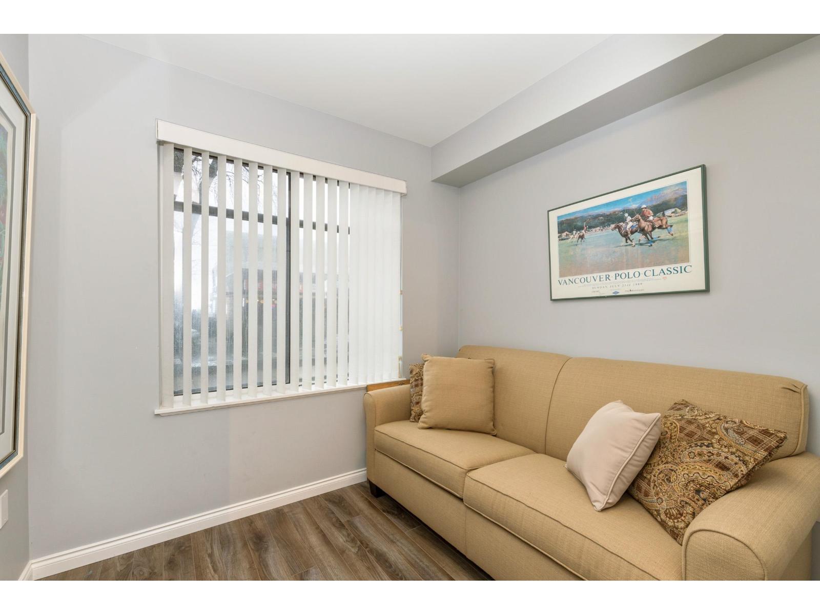 211 15210 PACIFIC AVENUE, White Rock