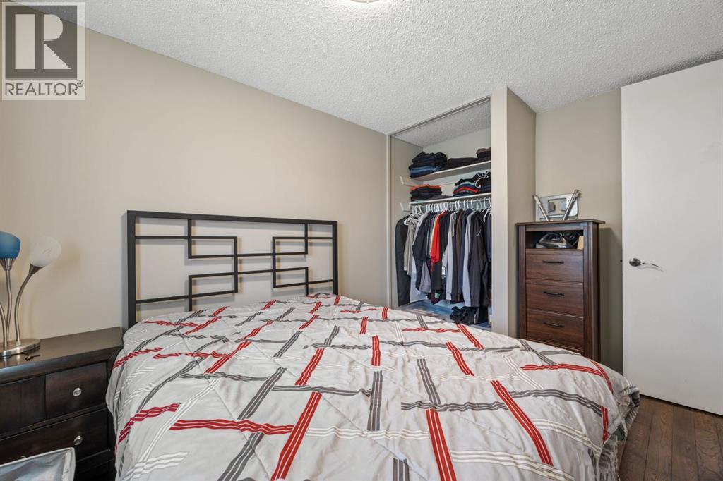 Single Family House Bungalow for Sale in  Olympia Drive SE Ogden Calgary 