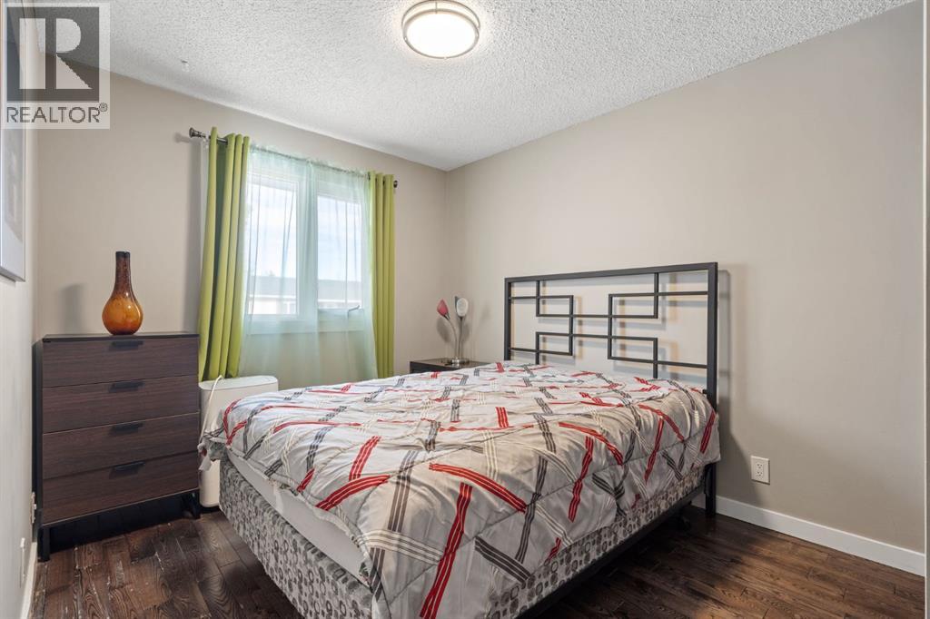 Single Family House Bungalow for Sale in  Olympia Drive SE Ogden Calgary 