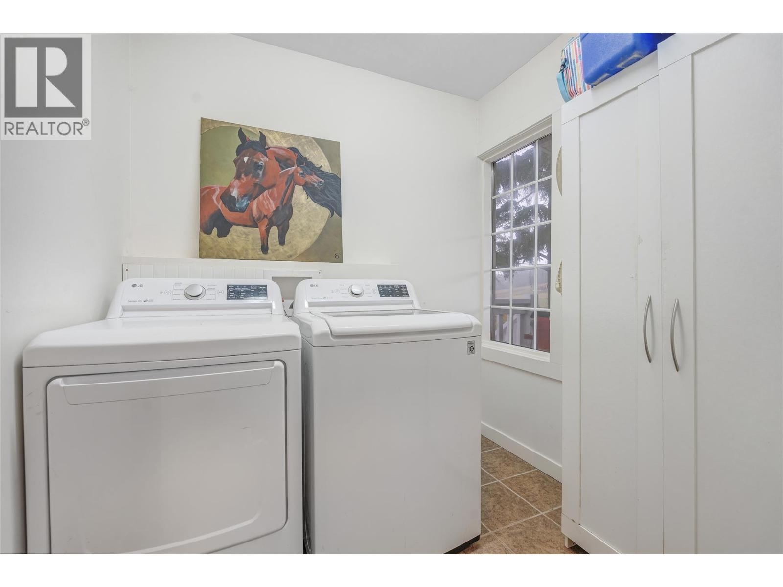 15902 Prairie Valley Road, Summerland