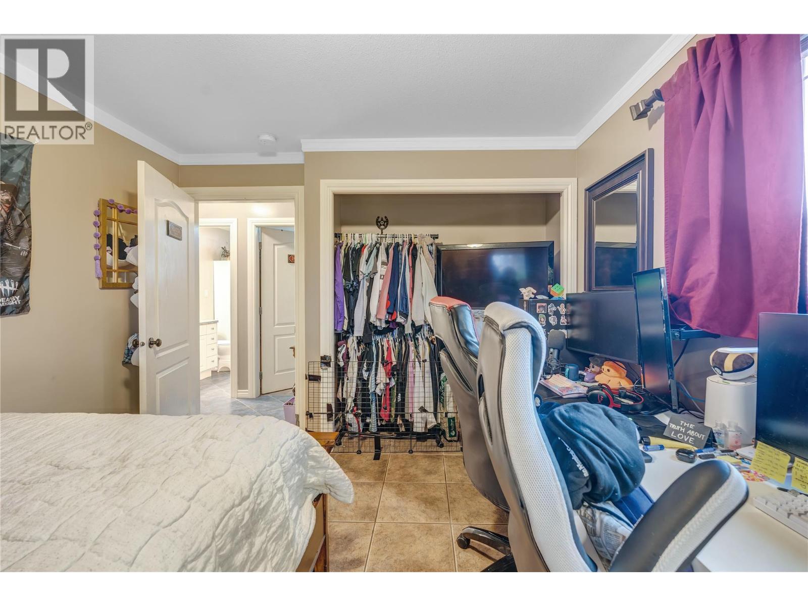 15902 Prairie Valley Road, Summerland